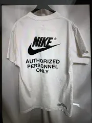 ナイキ 白 半袖Tシャツ AUTHORIZED PERSONNEL ONLY