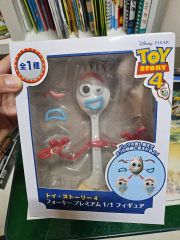 トイストーリー フォーキー リアルサイズ トーキングフィギュア 二ヶ国