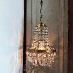 フランスアンティーク　木製シャンデリア　３灯　シャビー　店舗什器 フランスアンティーク シャンデリア 3灯 ガラスドロップ シャビー