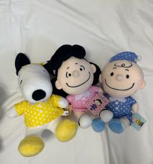 サリーブラウン PEANUTS ベビー ぬいぐるみ スヌーピー - メルカリ