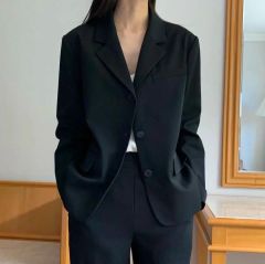 BLACK BY MOUSSY bLkby ビッグシルエットジャケット です♩ - メルカリ