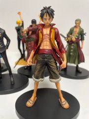 本日限定値下げ❗️ ワンピースフィギュアリペイント　2体セット‼️ 本日限定値下げ リペイント ワンピース マガジン ルフィ フィギュア