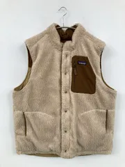 patagonia パタゴニア ダウンベスト ベージュ ボア 無地 ワンポイント ブランドロゴ フードなし