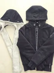 MOOSE KNUCKLES ムースナックルズ の BUNNY ジップアップ セーター