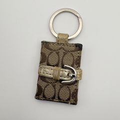 未使用 コーチ キーリング 手帳 写真 シグネチャー キャンバス