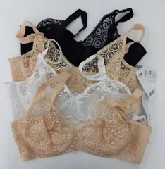 【未使用品・現状品】Chantelle シャンテル　D105　ブラジャー　4点セット　ベージュ・白・黒 高級下着　L-126のサムネイル
