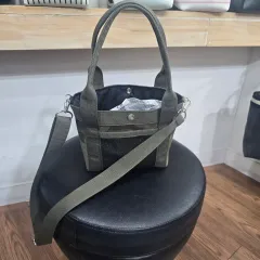 ミリタリーバッグのサムネイル