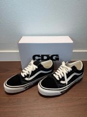 最終価格♂新品・オーセンティックスニーカー【CDG x VANS】 黒 - メルカリ
