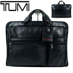 希少✨️TUMIレザー アタッシュケース A4 PC ビジネス ブラック - メルカリ