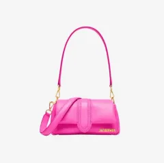 新品 JACQUEMUS ジャックムス ル プチ Bambi(バンビ) ミニ パフ フラップ バッグ ネオン ピンクのサムネイル
