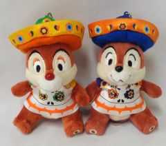 [중고] 봉제인형 칩 & 데일 봉제인형 배지 세트 [칩과 데일의 골격 피에스타 2011] 도쿄 디즈니 씨 한정