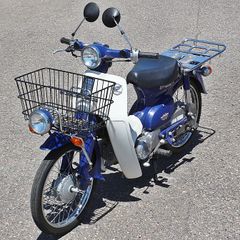 ホンダ プレスカブ50 F i 3速 AA01 - メルカリ