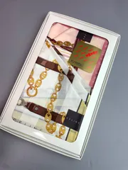 【希少・新品未使用】CELINE セリーヌ  大判ハンカチ　2枚セット ギフト箱付き