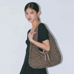 ERA. イーラ BUBBLE CALF ROLLTOP BAG 3L GRAY - メルカリ