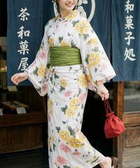 即購入不可 入手困難 新品 未使用 魔女の宅急便 浴衣 鉄線花 ジジ 夏