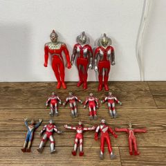 【円谷プロ/バンダイ】ウルトラマンフィギュアセット 9体 円谷プロ/バンダイ】ウルトラマンフィギュアセット 9体 - メルカリ