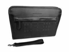 未使用　BURBERRY　バーバリー　ノバチェック柄　クラッチバッグ　セカンドバッグ　ストラップ取り外し可能　オールブラック　レザー×ナイロン（布系）