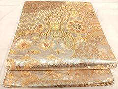【美品】袋帯　人間国宝作品　大華文　六通　金色 美品】袋帯 人間国宝作品 大華文 六通 金色 - メルカリ