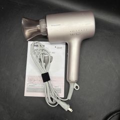 Panasonic ヘアドライヤー ナノケア EH-CNA5A 海外対応 - メルカリ