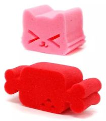 [중고] 생활 잡화 (캐릭터) 고기 (레드) & 아이루 (핑크) 식기 스폰지 [이치 반 쿠지 몬스터 헌터 ~ 아이루 키친에서 행락 날씨다냐! ~] F상