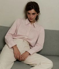 【S】A.P.C. レディース 襟付きトップス ベージュ 長袖ポロシャツ S】A.P.C. レディース 襟付きトップス ベージュ 長袖ポロシャツ - メルカリ