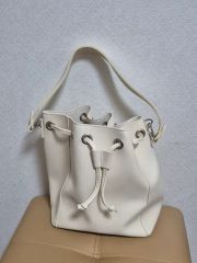 BAGWORKS 撥水リュック 羽田空港限定ストラップ付 - メルカリ