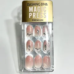 【新品未使用】DASHING DIVA ダッシングディバ マジックプレス プレミアム 指先 ネイルチップ オーバル型 フラミンゴピンク