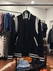 HUF 20周年記念 スタジャン Lサイズ 150着限定 - メルカリ