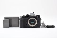 ショット数262回 OM-D E-M5 Mark II Limited - メルカリ