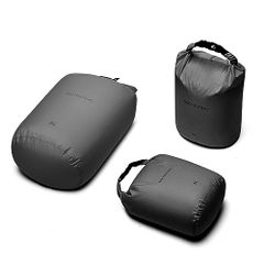 BeeNestingバックパッキング用超軽量ドライバッグセット、キャンプ、ハイキング、オートバイ用の防水ドライバック、3パックの軽量スタッフサックセット 防水バッグ 防災バッグt 0e8d6460
