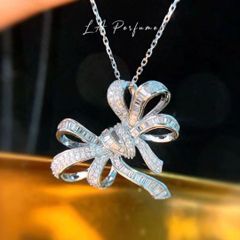 天然ダイヤモンド リボン ネックレス K18 18金 大ぶり 大人かわいい 