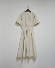 トゥービーシック　コットンタイプライタードレス　パール　定価51700円　44 トゥービーシック コットンタイプライタードレス パール 定価51700円
