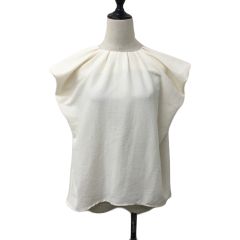 Heve ヘイブ Arch Peplum knit ivory - メルカリ