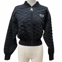 美品★LOUIS VUITTON ルイヴィトン 22AW ウール混 ラバーロゴワッペン付 ダイヤモンドニット ZIP UP キルティング ジャケット ブラック ハンガー・ガーメント付き イタリア製 正規品 レディースのサムネイル
