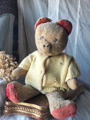 赤い眼をしたくまのこ イギリス アンティーク テディベア クマの