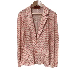 美品 MISSONI ミッソーニ 総柄 ニット テーラードジャケット サイズ44 レッド×アイボリー レディース 古着 中古 USEDのサムネイル