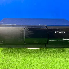 ZT-8633] 純正トヨタ 8連コンパクトCDチェンジャー CDローディング対応 動作確認済み 08601-00009 CH8N-H24 08601-0014のサムネイル