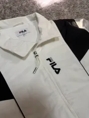 L FILA フィラ REG フィット ヴィンテージ ウィンドブレーカーのサムネイル