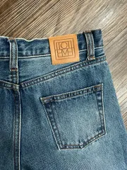 toteme オリジナル デニム パンツ 25のサムネイル