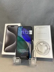 超美品　国内版　SIMフリーiPhone15pro 256GB
