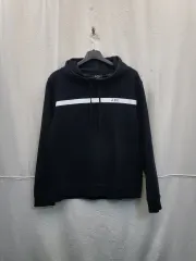 A.P.C. アーペーセー スモールロゴ ブラック フーディーのサムネイル