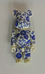 MEDICOMTOY BE@RBRICK PATTERN裏 ハイビスカス(白) 100% シリーズ4