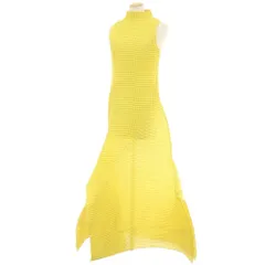 【中古】イッセイミヤケ ISSEY MIYAKE 2025年秋冬 プリーツ ボーダー ノースリーブ ワンピース イエロー【サイズ表記なし（L位）】【レディース】