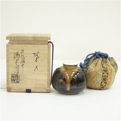 高取喜恵造　高取焼肩衝茶入　茶入 高取喜恵造 高取焼肩衝茶入 共箱付き 【公式通販】