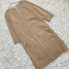 自由区　ベージュ　ワンピースのサムネイル