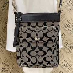 美品】COACH コーチ F18881 ワンショルダー シグネチャー y2k - メルカリ