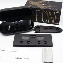 美品】XREAL ONE スマートグラス ブラック ケース付き - メルカリ