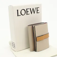 LOEWE ロエベ トライフォールド　ウォレット 三つ折り財布 カーフ【中古】 レディース