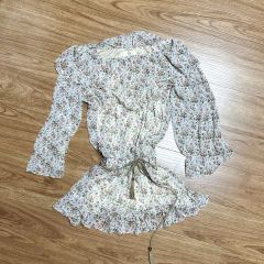 薔薇刺繍 Gジャン クロップド ブルー 古着風 ガーリー 美品 - メルカリ