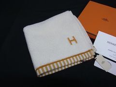 新品未使用】HERMES ハンドタオルとハンドクリームのセット - メルカリ